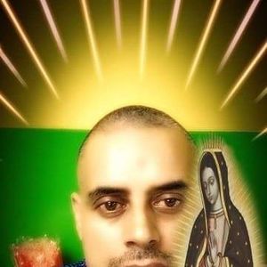 Meet your Posher, Felipe